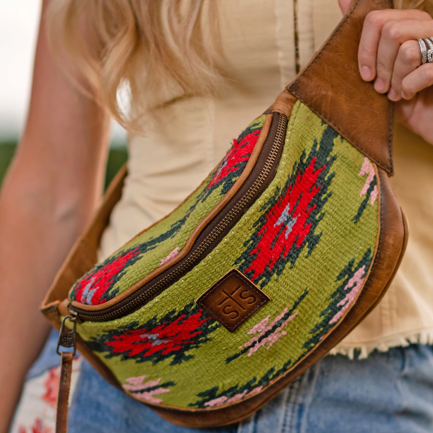 STS Ranchwear Baja Dreams Hildy Belt Bag - STS 31479