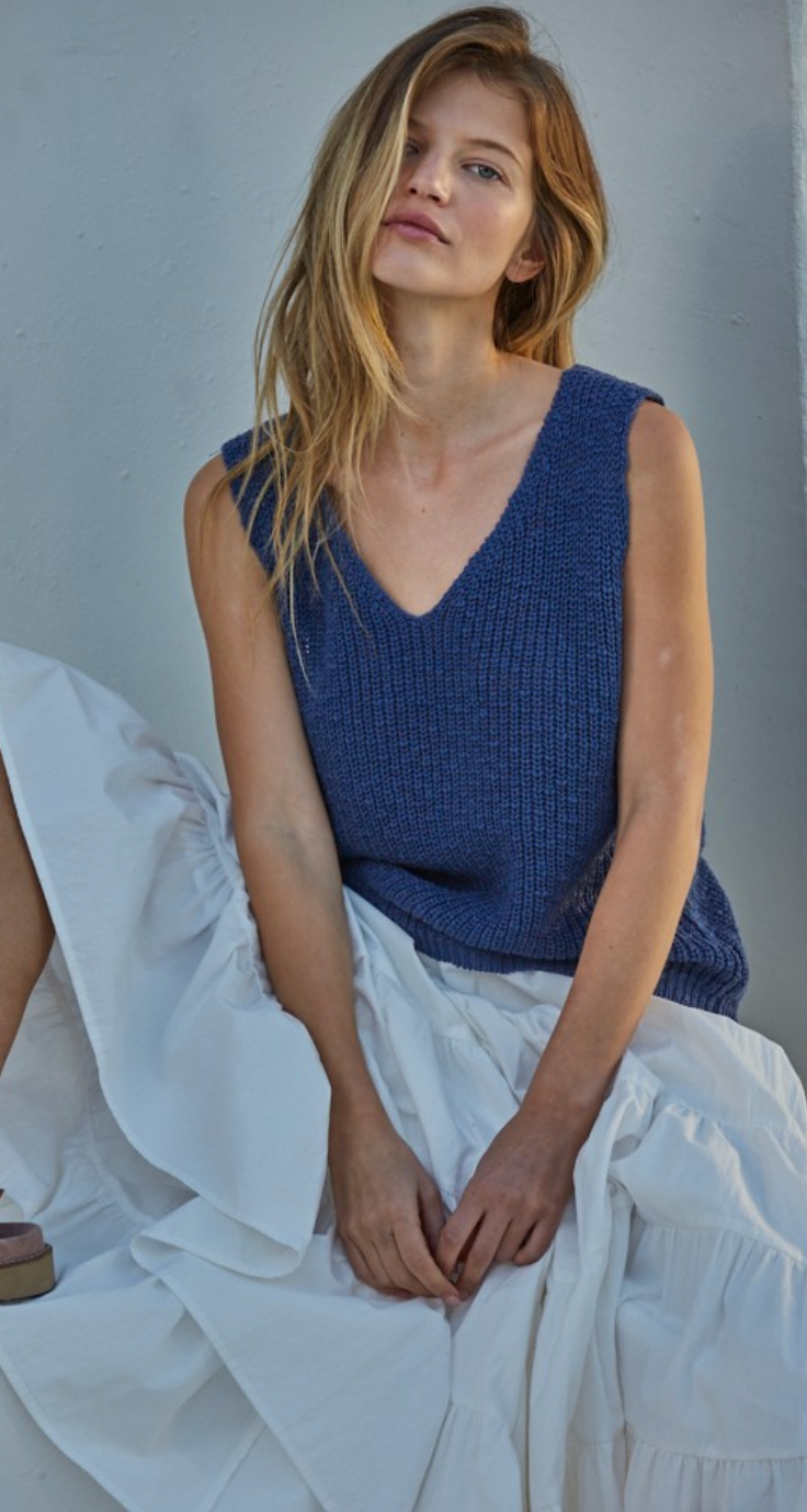 Les's Sweater Vest Top