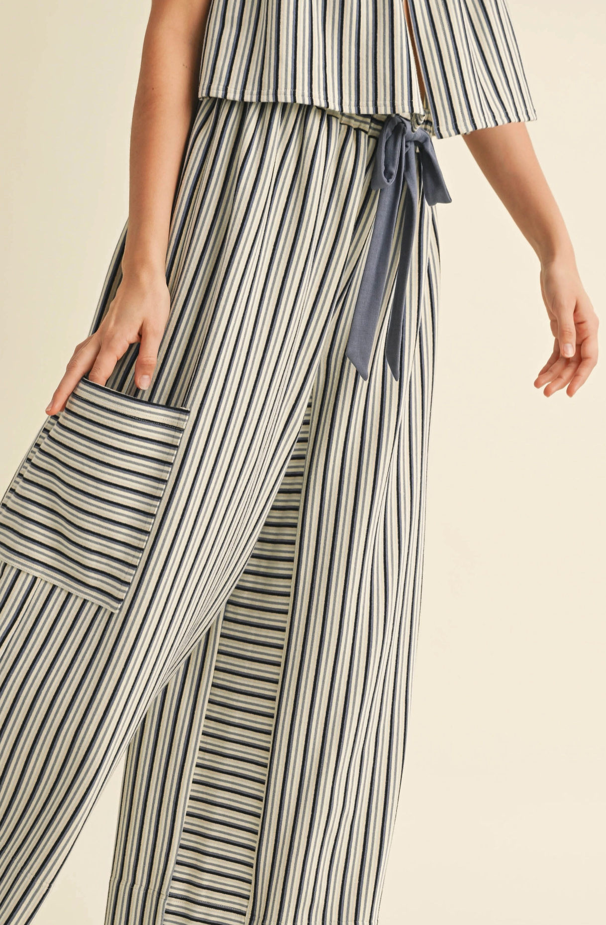 Blue & White Cami Top & Cropped Pant Set