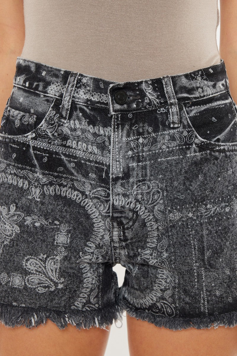 HIGH RISE BANDANA PRINT SHORTS
