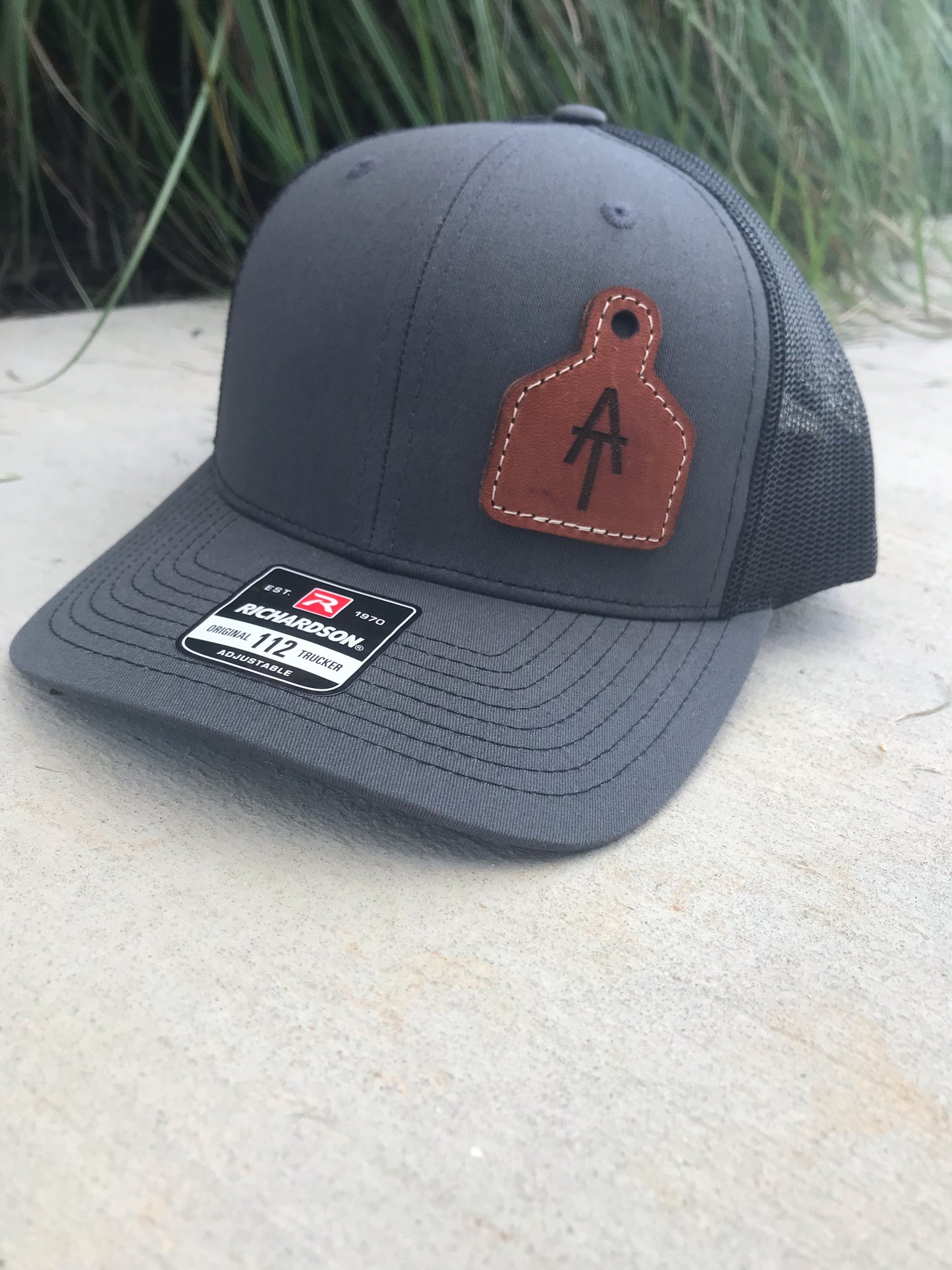 AT COW TAG LEATHER PATCH HAT