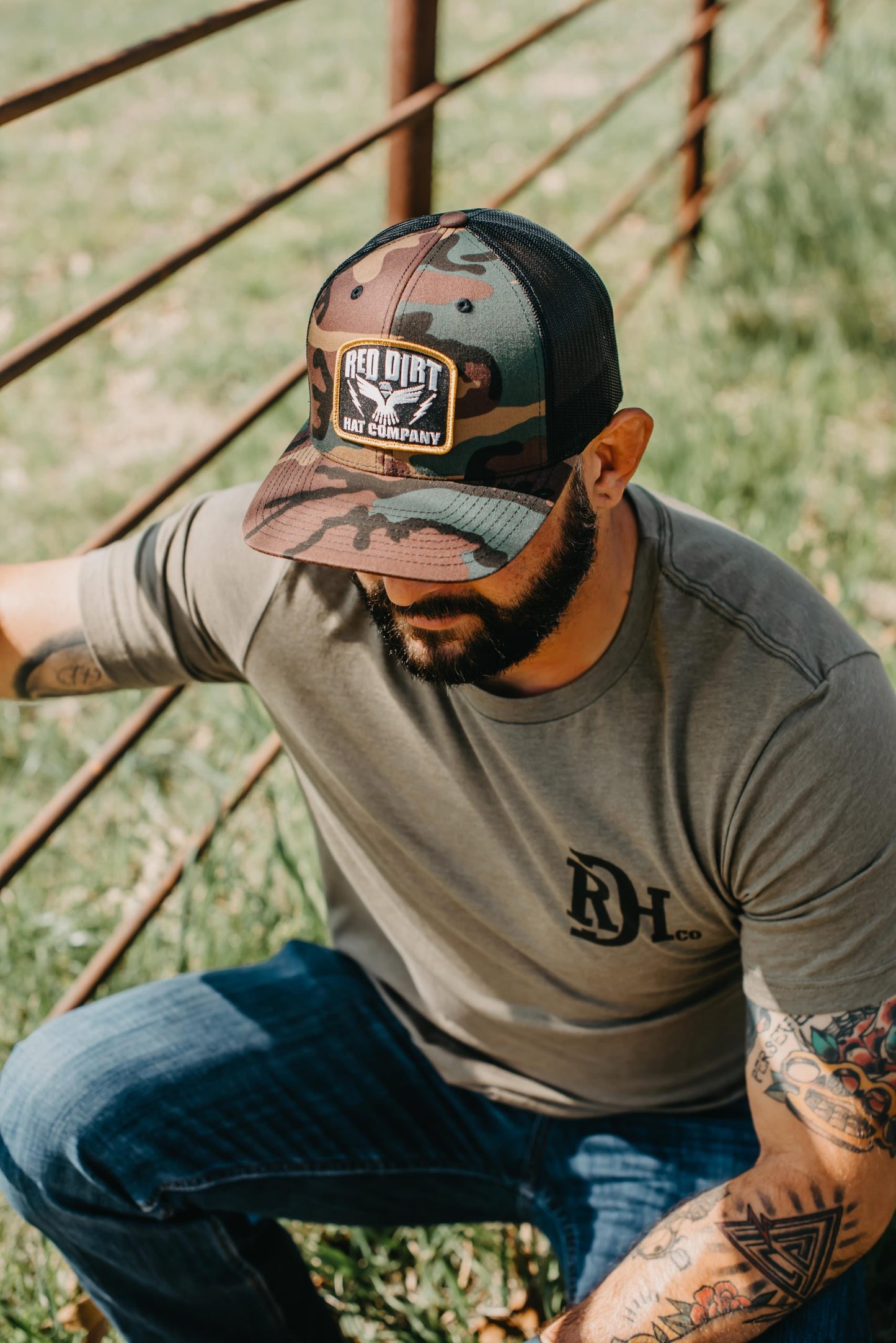 THUNDERSTRUCK HAT
