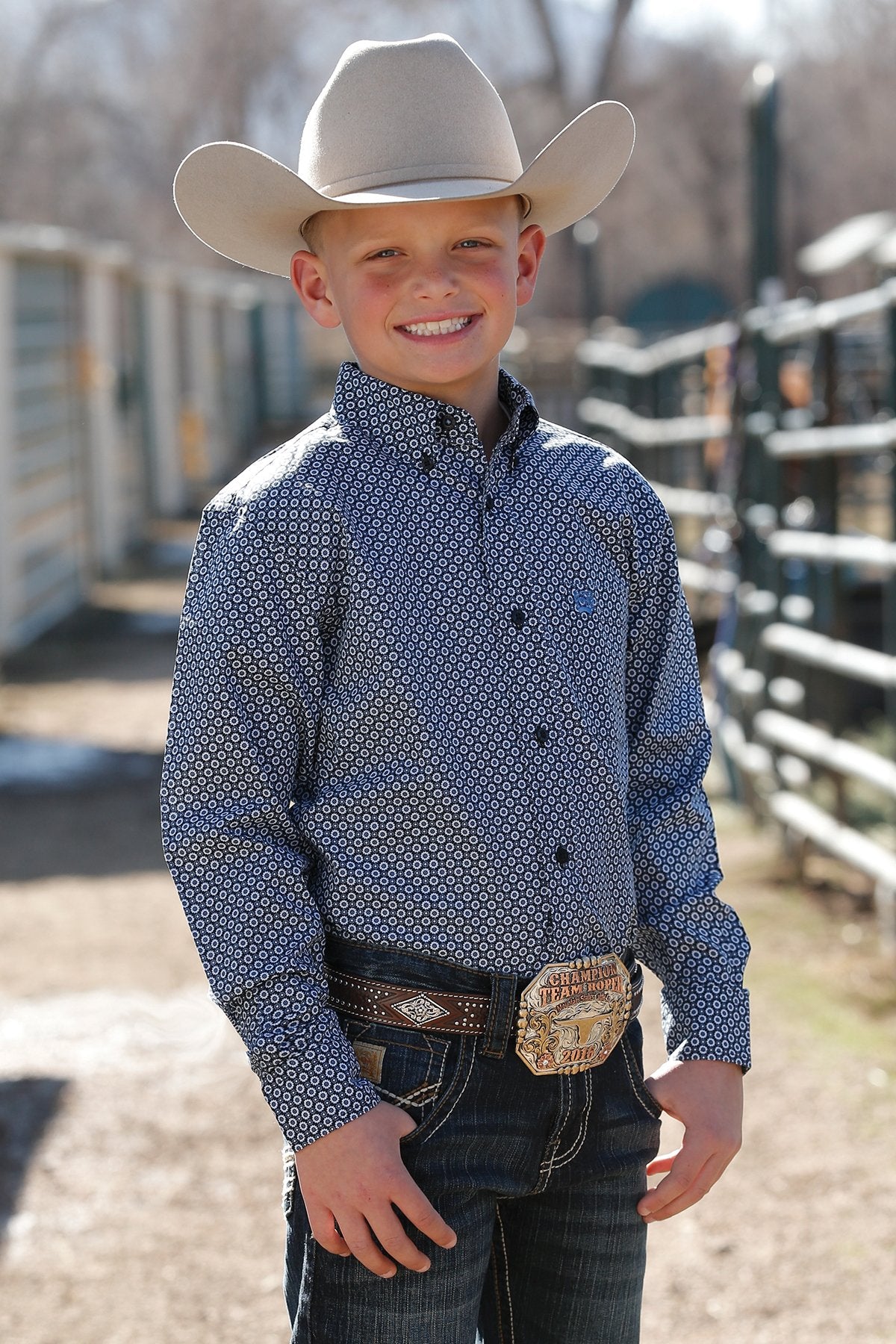 BOYS PRINT BUTTON DOWN - BLACK/WHITE
