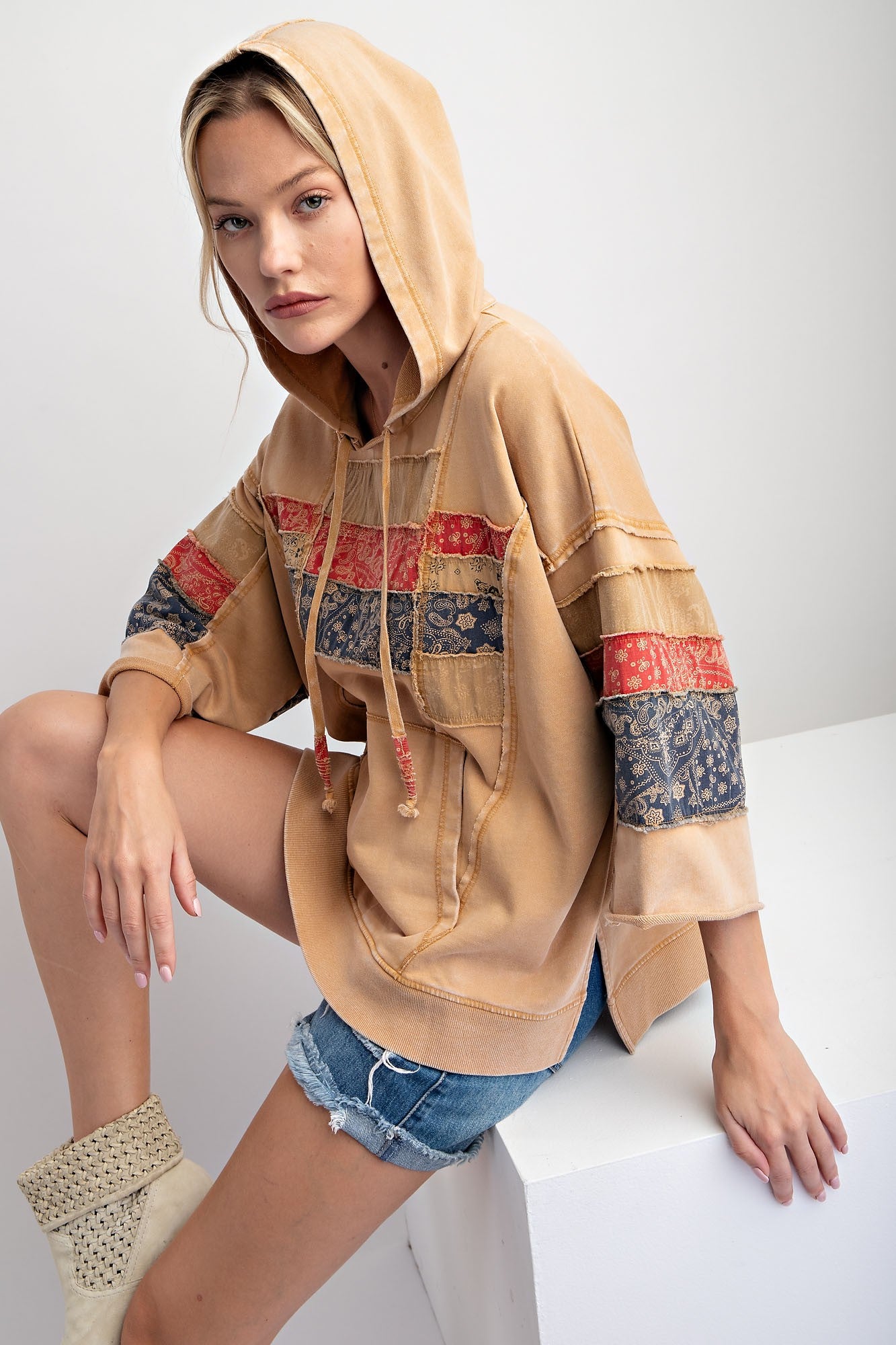 MIX PRINT MINERAL WASHED HOODIE