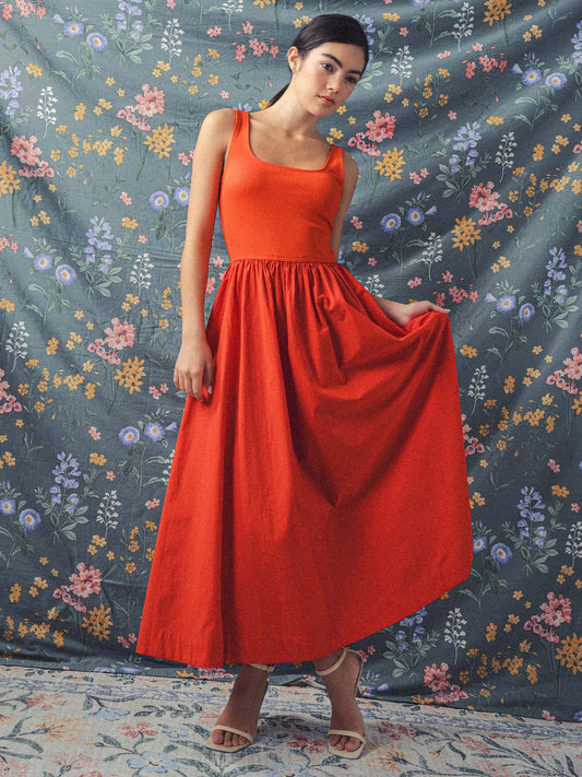 Elegant Square Neck Midi