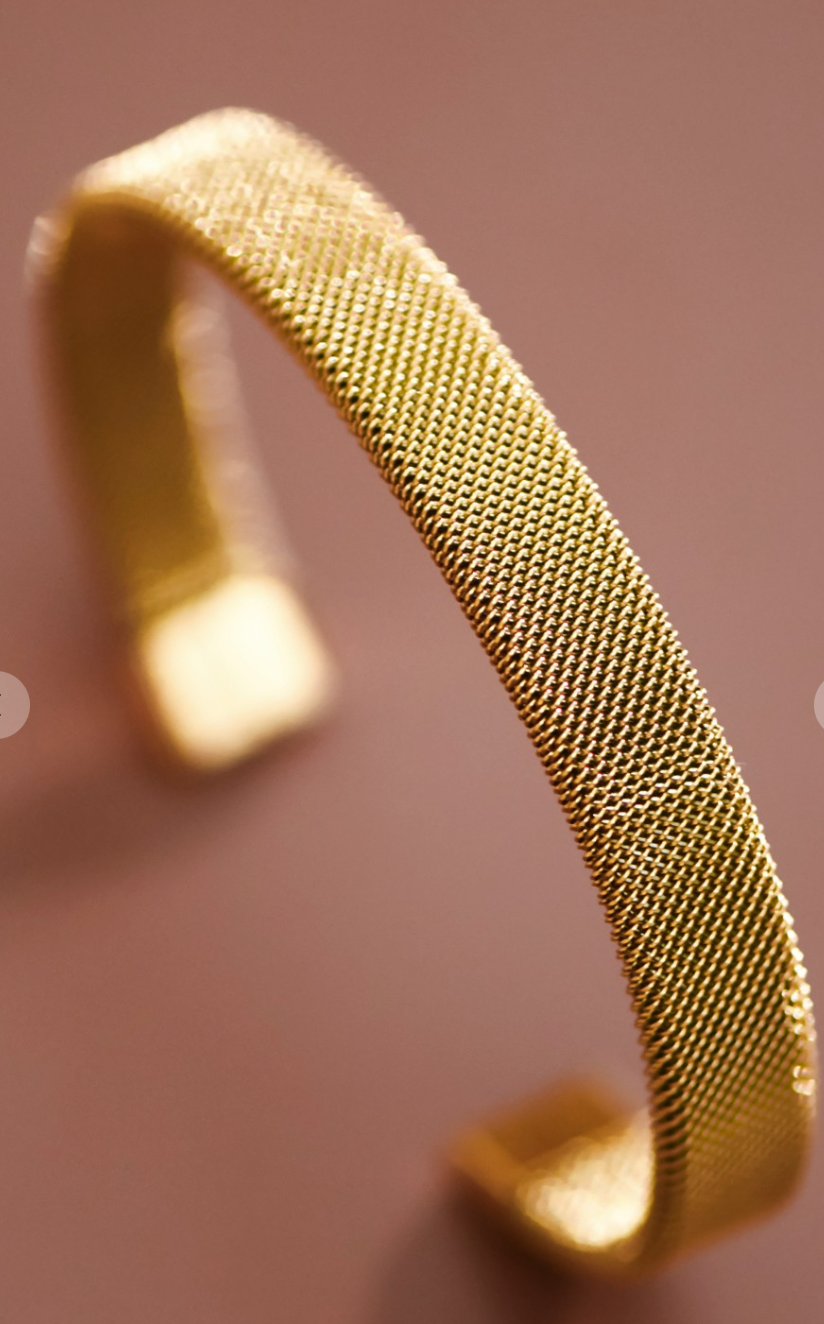 Gold Wire Cuff