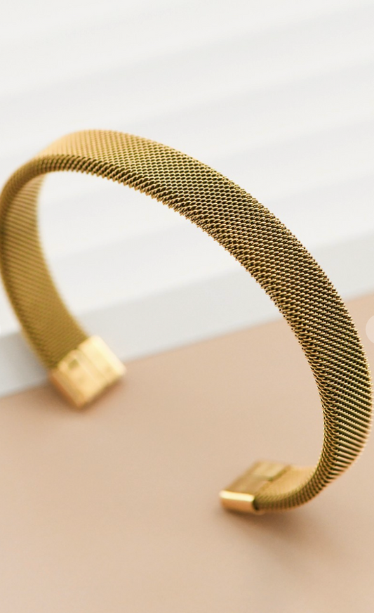 Gold Wire Cuff