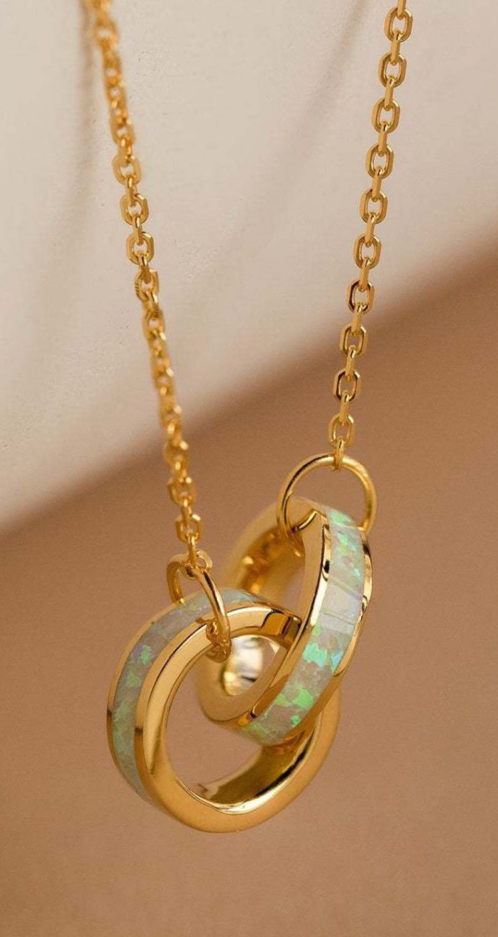 Danity Opal link Necklace