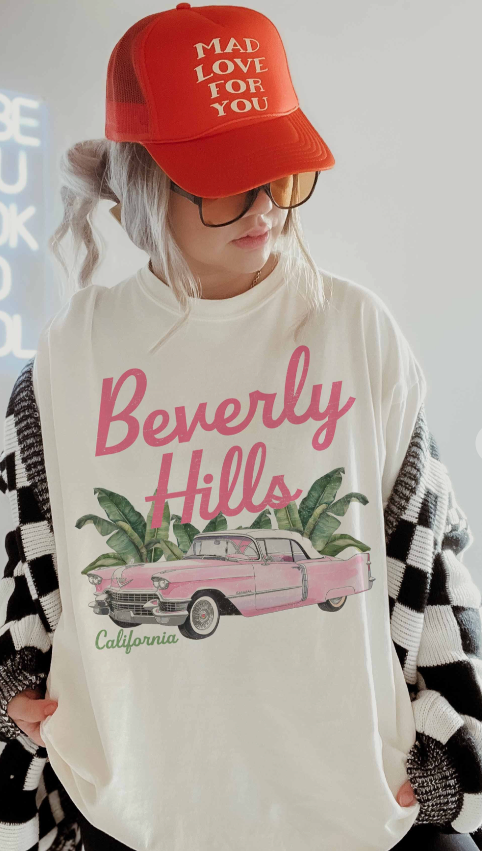 BEVERLY HILLS CALIFORNIA OVERSIZED GRAPHIC TEE