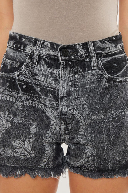 HIGH RISE BANDANA PRINT SHORTS