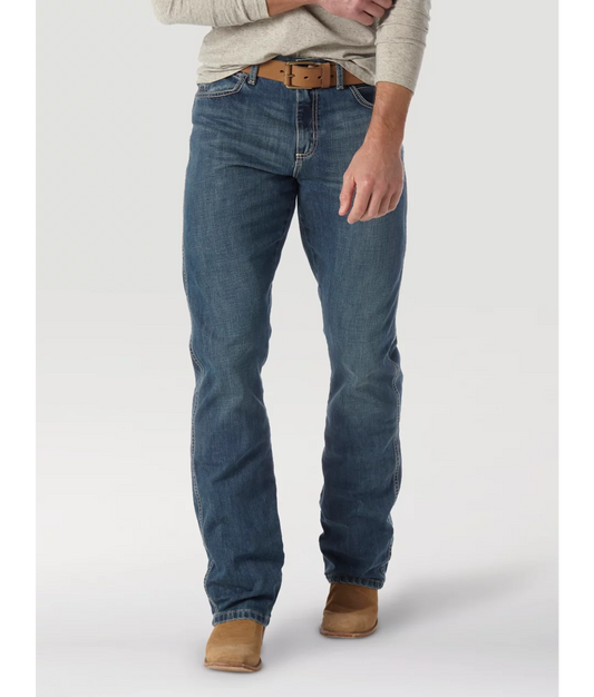 MEN'S WRANGLER RETRO RELAXED FIT BOOTCUT JEAN IN ROCKY TOP